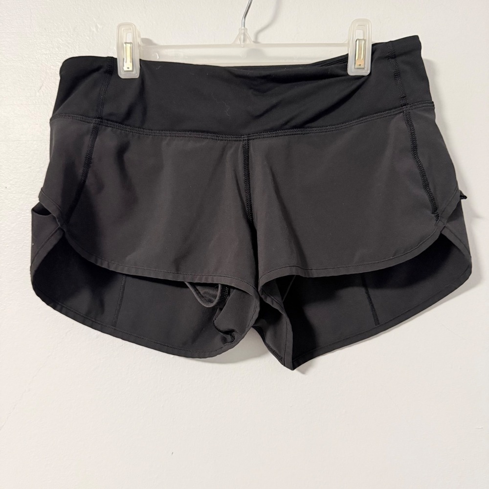 Lululemon Speed Up Low-Rise Lined Shorts Black 2.5 Inch Inseam Size 4